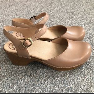 Dansko ‘Sam’ sandals sand dollar ankle strap clog